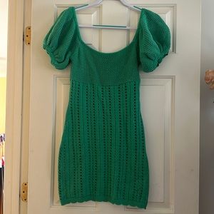 nwot green knit puff sleeve dress